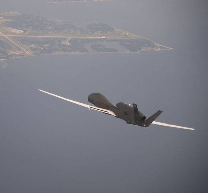 UAV RQ-4 Global Hawk